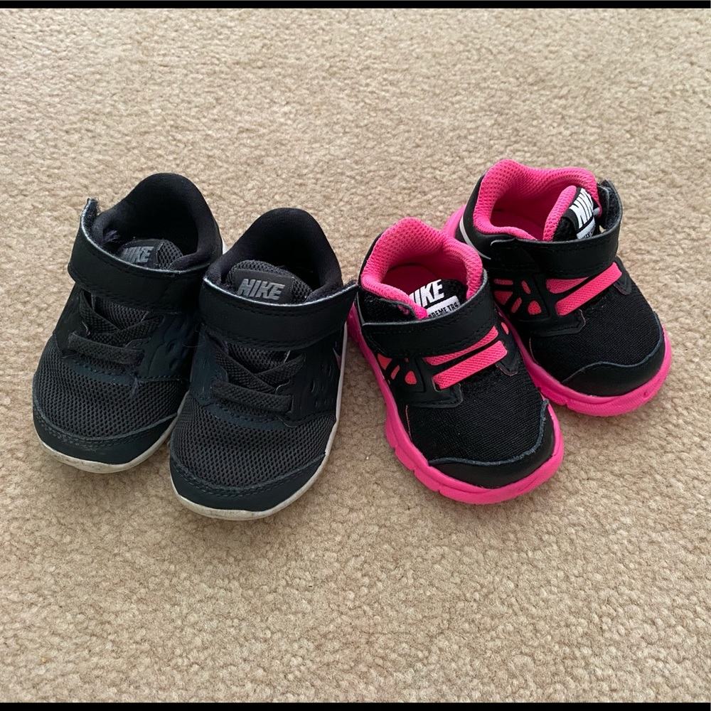 Nike’s baby shoes 2 for 1 - Bonus free socks!